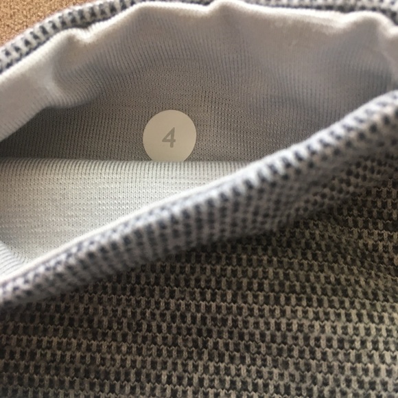 Lululemon Cropped wunder under leggings - Picture 4 of 5